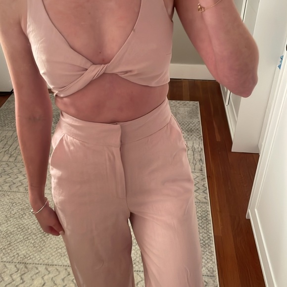 Two piece set - Picture 2 of 3